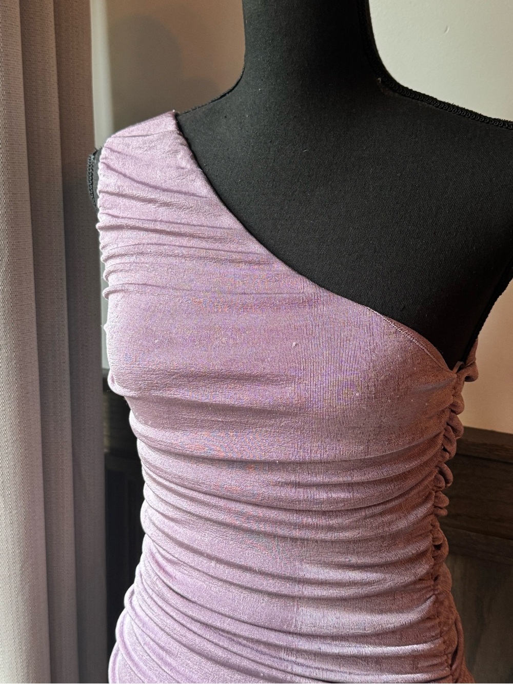 Sophie Rue One-Shoulder Lilac Ruched Bodycon Dress - Picture 2 of 7